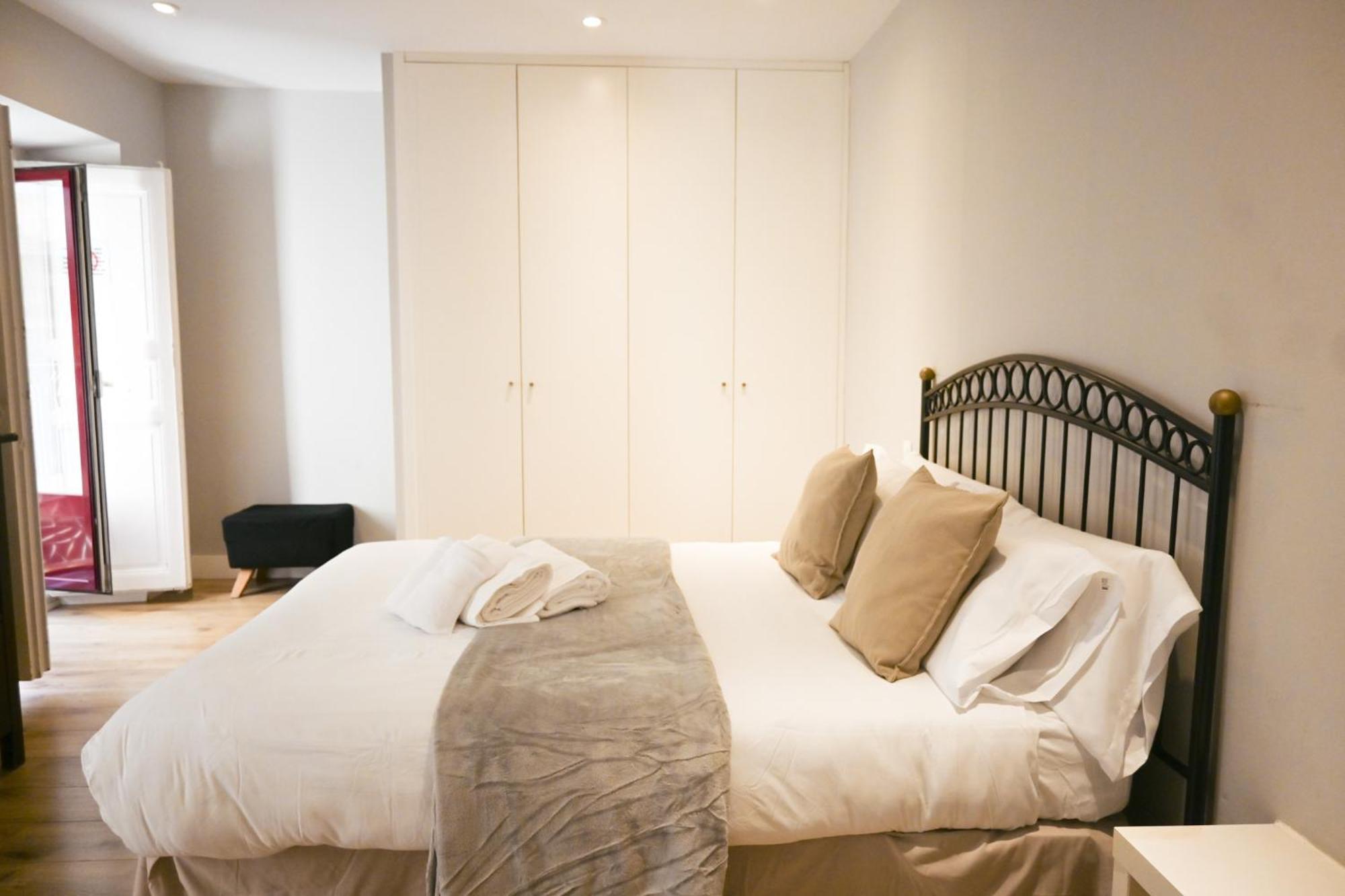 For You Rentals Apartment Temporal Madrid Cava Baja-La Latina Cab36 Екстер'єр фото
